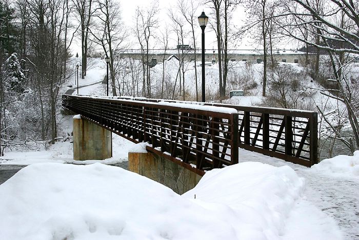 footbridge.jpg