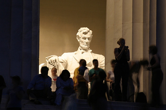 Lincoln Watching